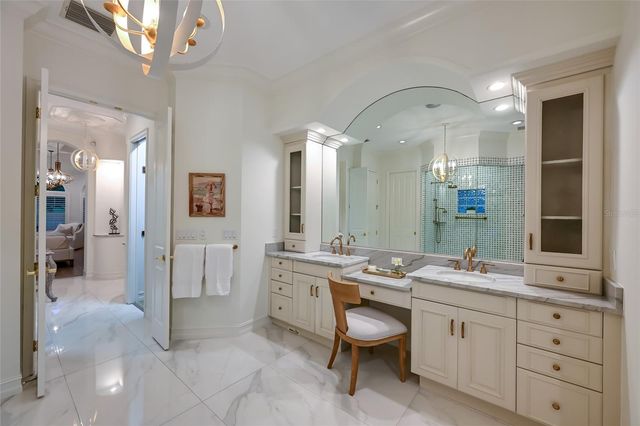 6903 BELMONT COURT, Lakewood Ranch, FL 34202