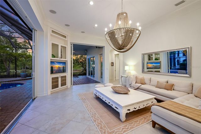 6903 BELMONT COURT, Lakewood Ranch, FL 34202