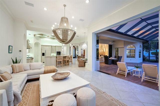 6903 BELMONT COURT, Lakewood Ranch, FL 34202