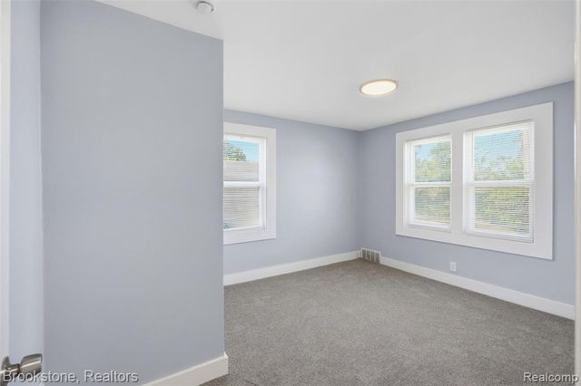 16909 Ardmore Street, Detroit, MI 48235