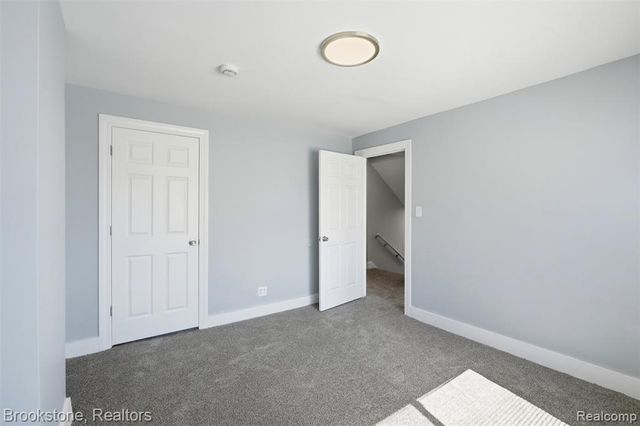 16909 Ardmore Street, Detroit, MI 48235