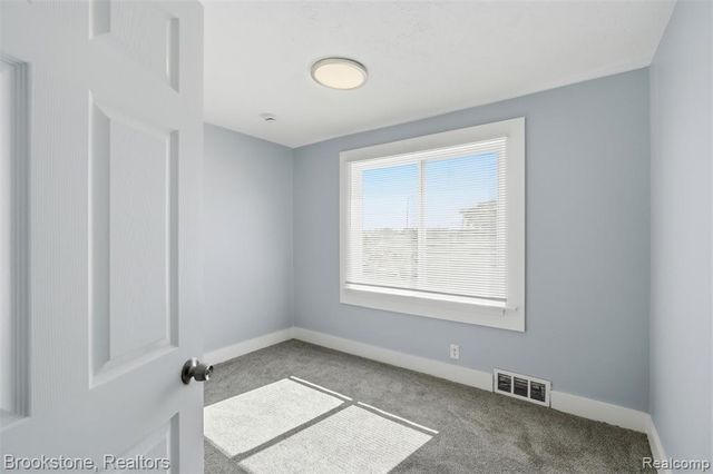 16909 Ardmore Street, Detroit, MI 48235