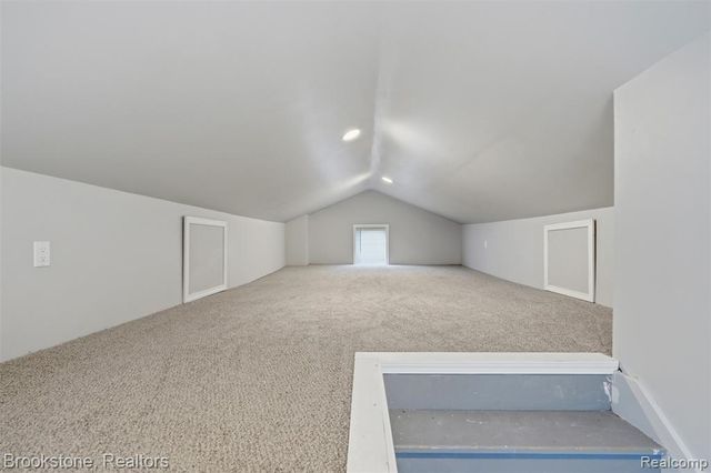 16909 Ardmore Street, Detroit, MI 48235