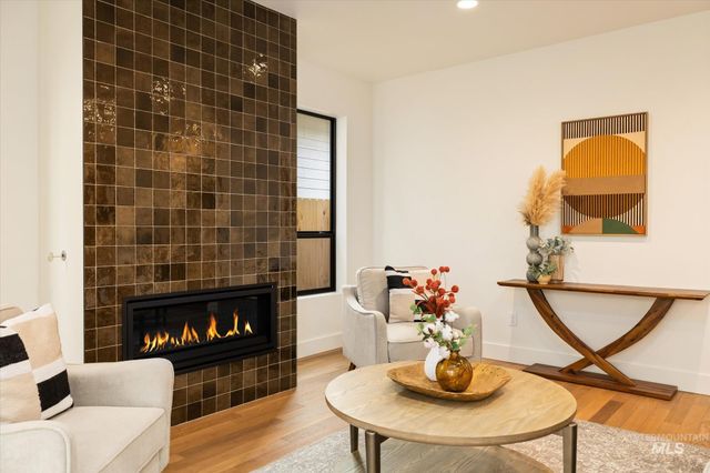 5616 W Grover St, Boise, ID 83705