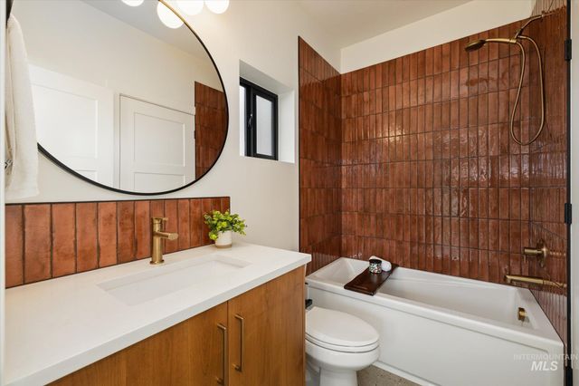 5616 W Grover St, Boise, ID 83705