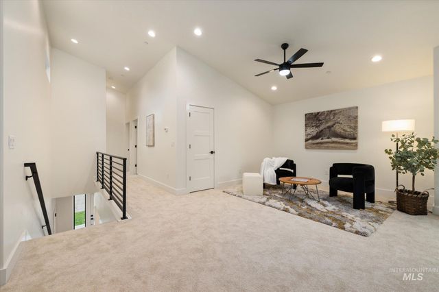 5616 W Grover St, Boise, ID 83705