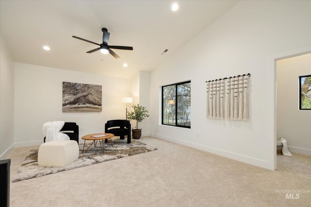 5616 W Grover St, Boise, ID 83705