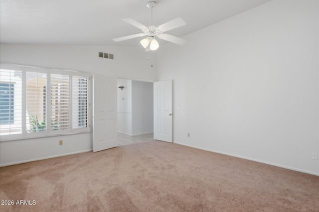 246 E VAUGHN Avenue, Gilbert, AZ 85234