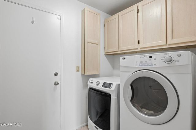 246 E VAUGHN Avenue, Gilbert, AZ 85234