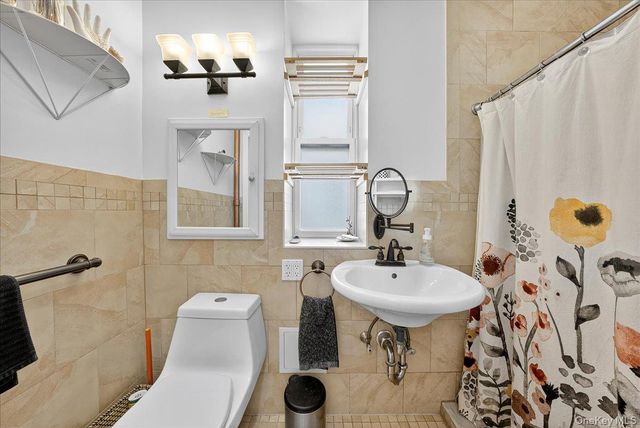811 Walton Avenue F19, Bronx, NY 10451