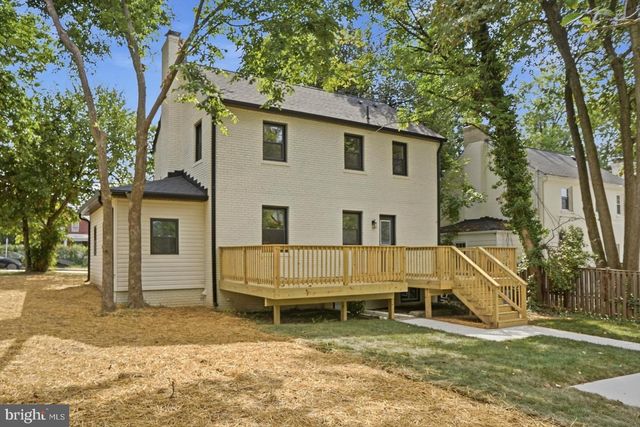 9424 COLESVILLE RD, Silver Spring, MD 20901