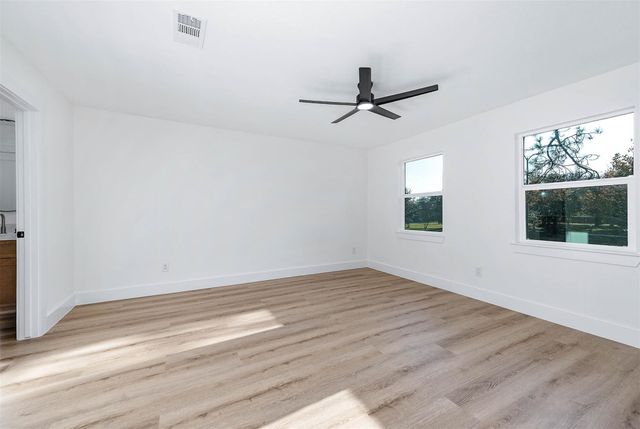 3919 Ridgeview Drive, Missouri City, TX 77459