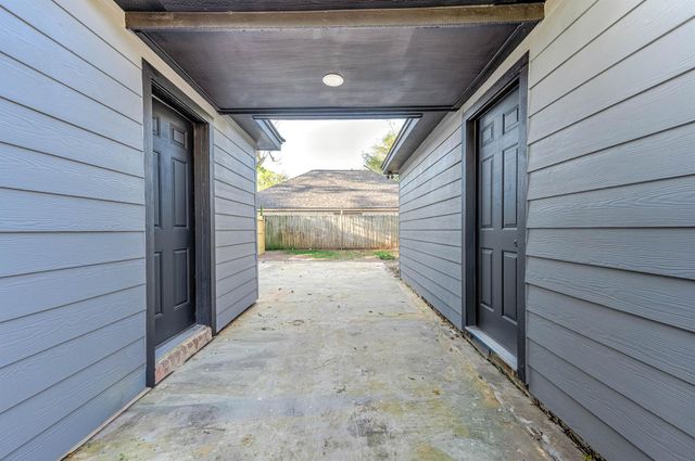 3919 Ridgeview Drive, Missouri City, TX 77459