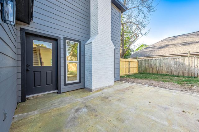 3919 Ridgeview Drive, Missouri City, TX 77459