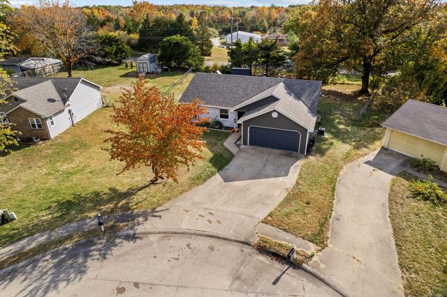 5504 PRAIRIE ROSE CT, Columbia, MO 65202