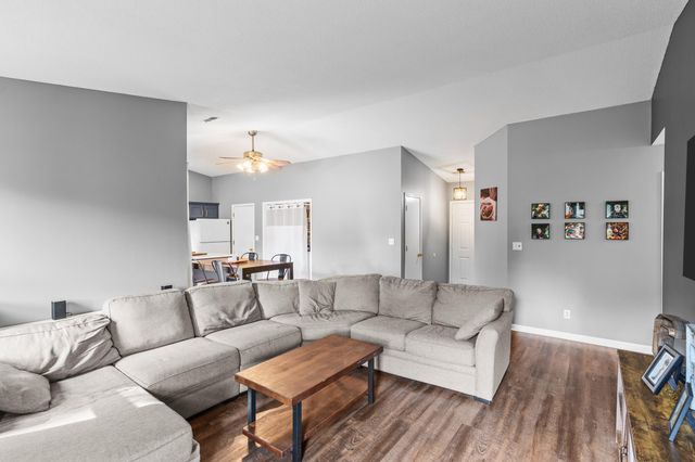 5504 PRAIRIE ROSE CT, Columbia, MO 65202