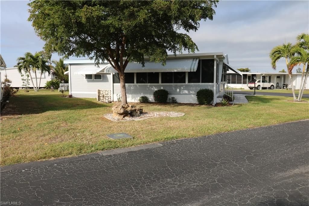 116 Coachlight DR, FORT MYERS, FL 33908 — photo 4