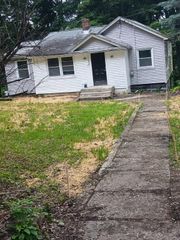 6 Hillcrest Trail, Monroe, NY 10950