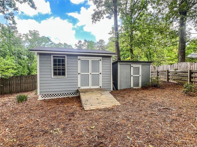 4008 Biltmore Cove Way NE, Buford, GA 30519