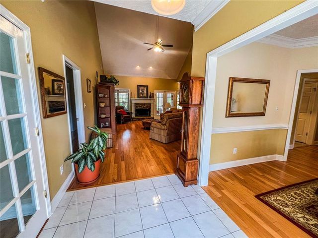 4008 Biltmore Cove Way NE, Buford, GA 30519
