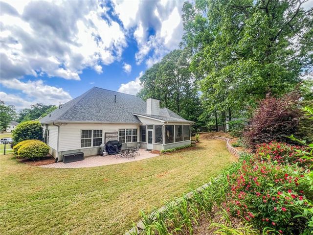 4008 Biltmore Cove Way NE, Buford, GA 30519