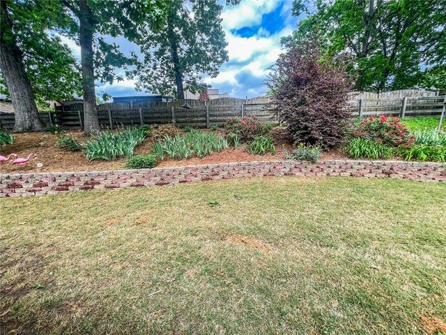 4008 Biltmore Cove Way NE, Buford, GA 30519