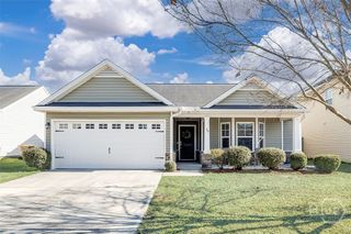 29 Roseberry Circle, Port Wentworth, GA 31407
