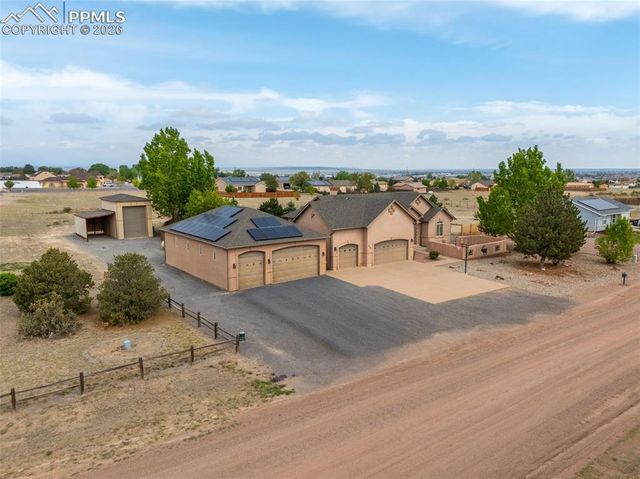 553 S Saunders Drive, Pueblo West, CO 81007