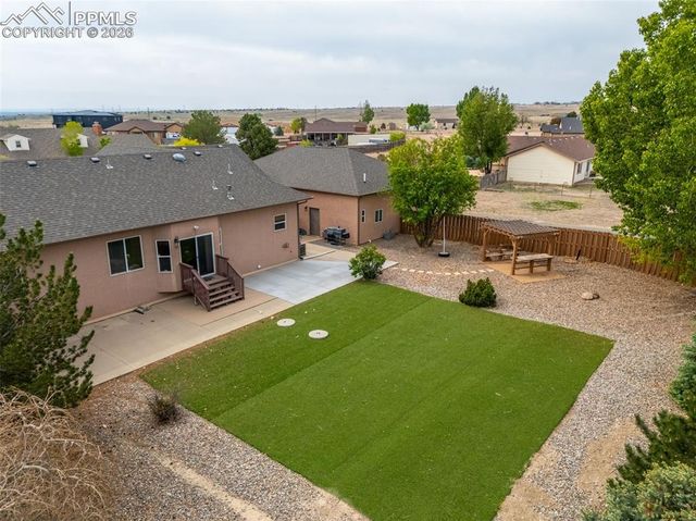 553 S Saunders Drive, Pueblo West, CO 81007