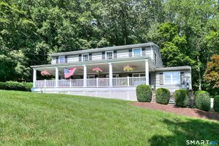 485 Mountain Laurel Road, Fairfield, CT 06824