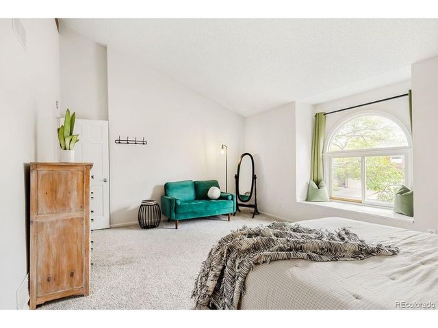 54 Wright Ct, Lakewood, CO 80228
