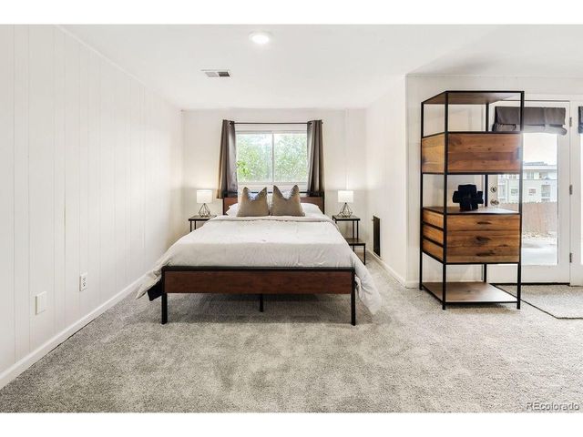 54 Wright Ct, Lakewood, CO 80228