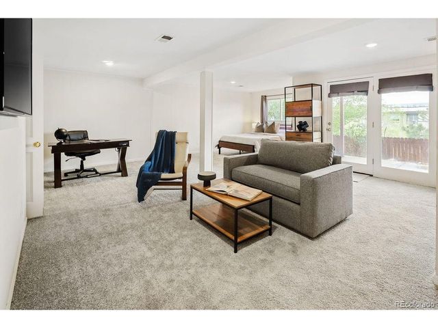 54 Wright Ct, Lakewood, CO 80228