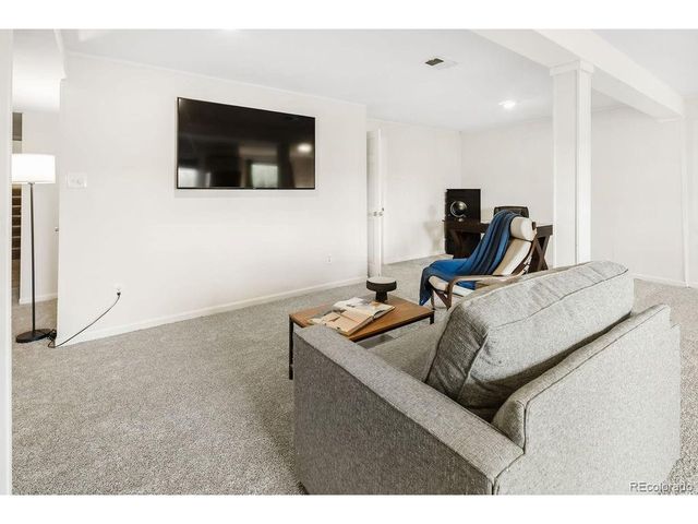 54 Wright Ct, Lakewood, CO 80228