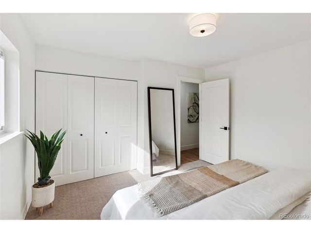 1484 W Lake Ave, Littleton, CO 80120