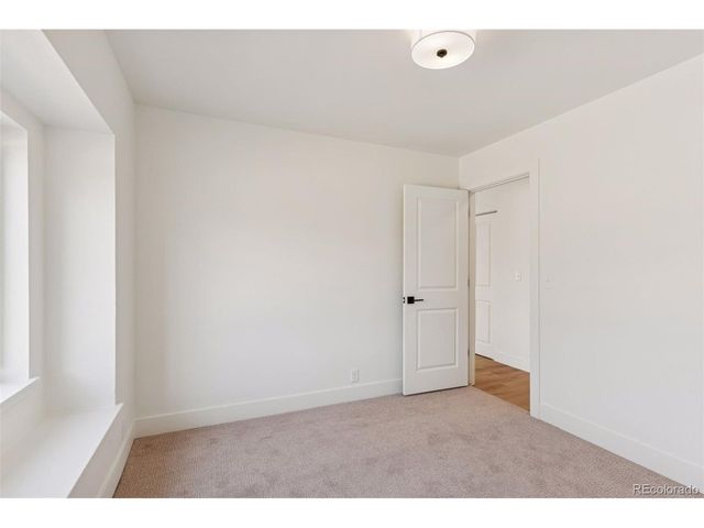 1484 W Lake Ave, Littleton, CO 80120