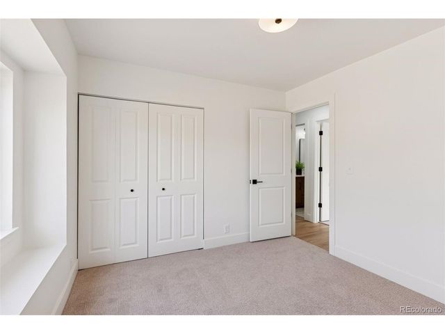 1484 W Lake Ave, Littleton, CO 80120