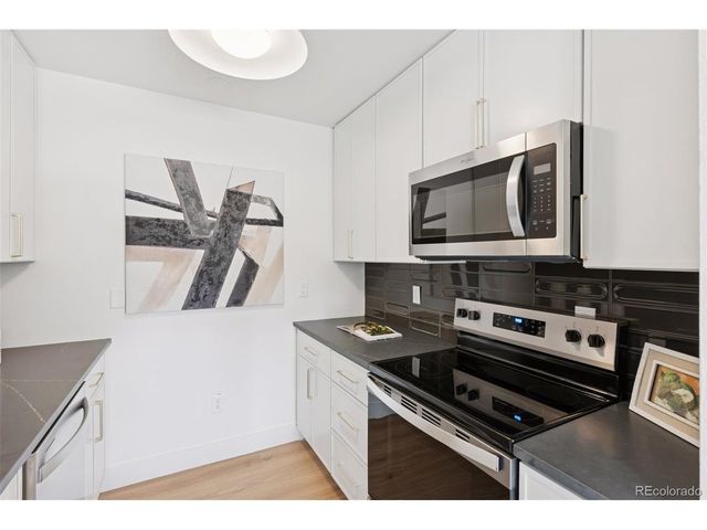 1484 W Lake Ave, Littleton, CO 80120