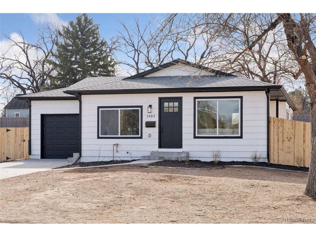 1484 W Lake Ave, Littleton, CO 80120