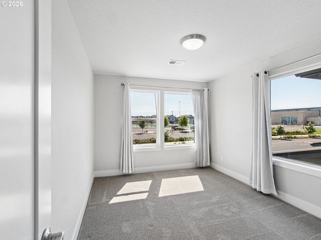 4093 Se REED Dr, Hillsboro, OR 97123