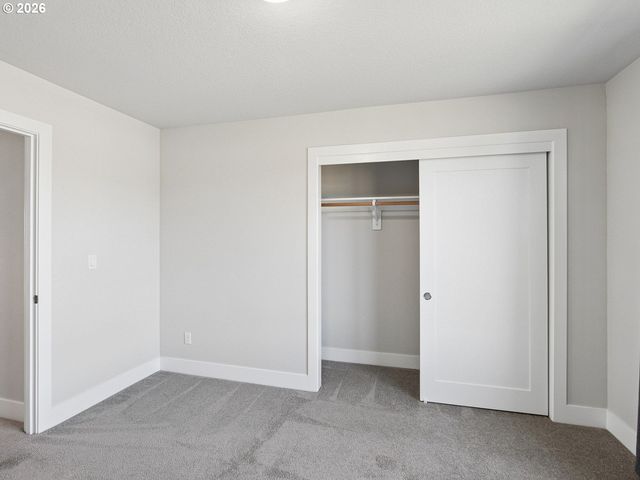 4093 Se REED Dr, Hillsboro, OR 97123