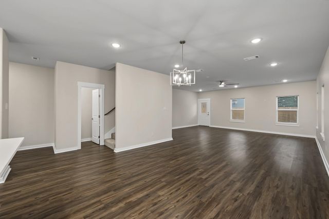 117 Sun City Lane, Conroe, TX 77304