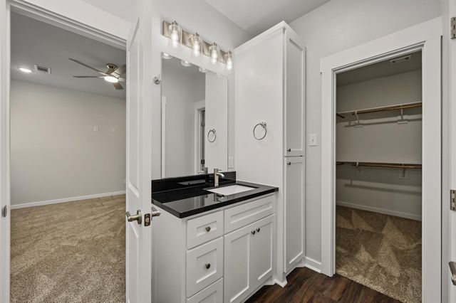 117 Sun City Lane, Conroe, TX 77304