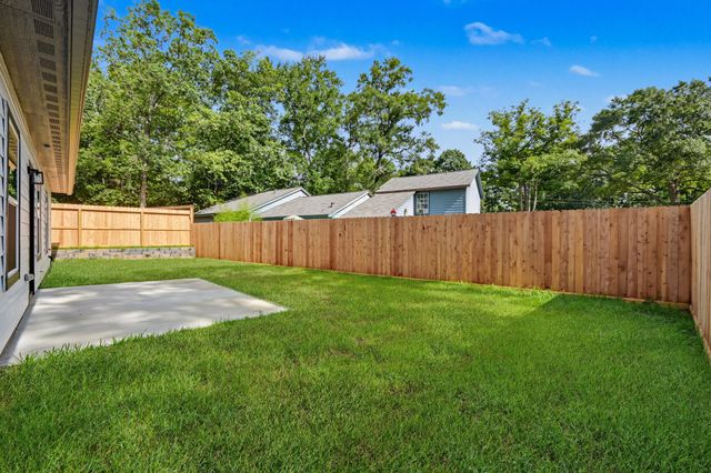 117 Sun City Lane, Conroe, TX 77304