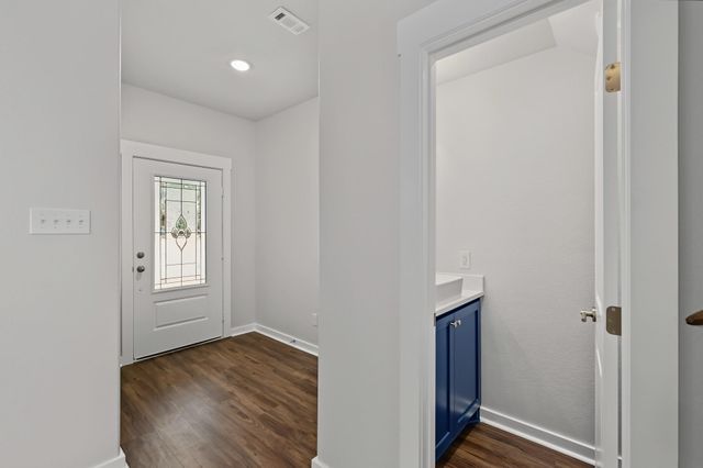 117 Sun City Lane, Conroe, TX 77304
