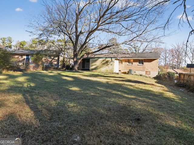 10223 Foxfire Terrace, Jonesboro, GA 30238