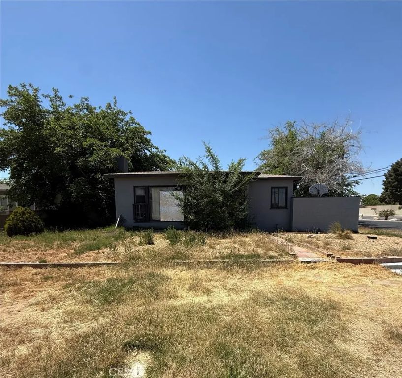 44353 Kirkland, Lancaster, CA 93535