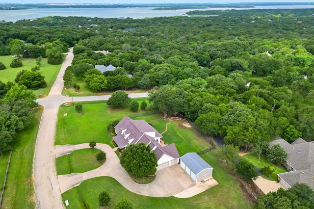 890 Topaz Lane, Oak Point, TX 75068