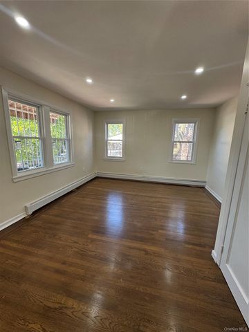 1054 Lydig Avenue, Bronx, NY 10461