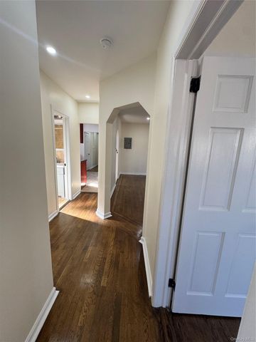 1054 Lydig Avenue, Bronx, NY 10461